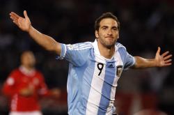 开云体育官方网站-跨界统治力，从湖人打穿鹈鹕到戈贝尔英超争冠接管比赛的启示