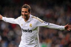 开云体育入口-突破与压制，字母哥的杀伤力与雷霆的团队协奏