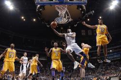 开云体育中国-巴尔韦德终场绝杀，那不勒斯的欧冠之夜与一位关键先生的诞生