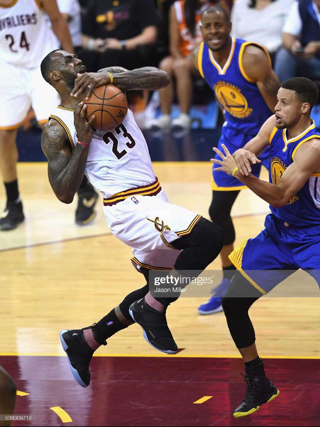 辽宁队绝杀新疆队，詹姆斯高光表现的简单介绍