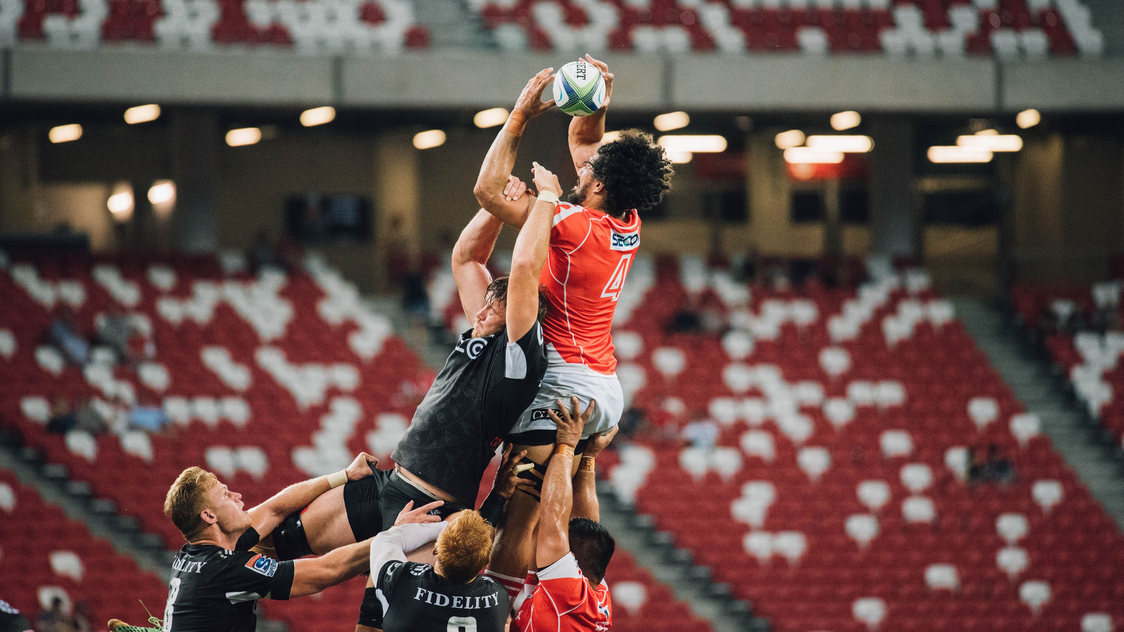 西亚卡姆爆发难救主,广东式团队篮球全面压制奇才