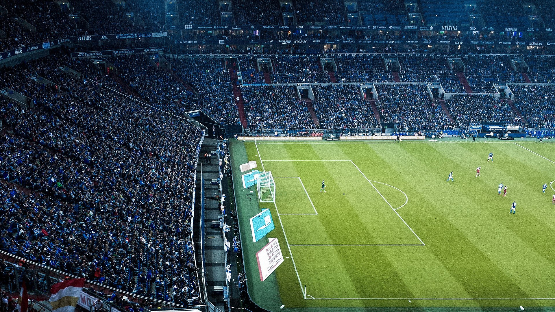 欧冠淘汰赛之夜，伦纳德关键战不手软